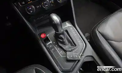 Volkswagen Tiguan 2018 2.0 автомат (гидро), миниатюра 12