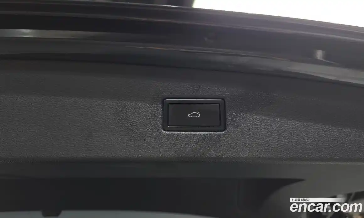 Volkswagen Tiguan 2018 2.0 автомат (гидро), фото 33