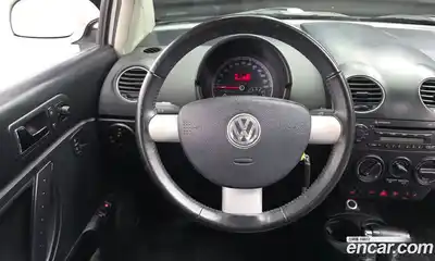 Volkswagen Beatle 2010 2.0 автомат (гидро), миниатюра 12