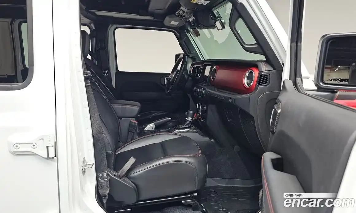 Jeep Wrangler 2019 2.0 автомат (гидро), фото 15