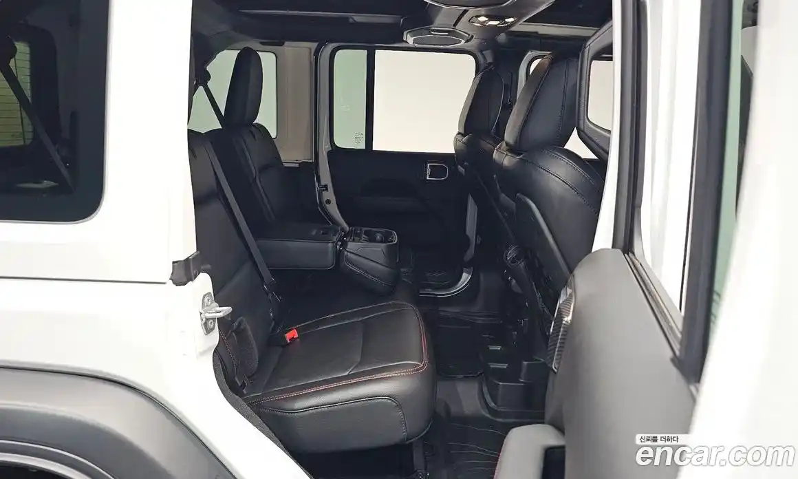 Jeep Wrangler 2019 2.0 автомат (гидро), фото 16