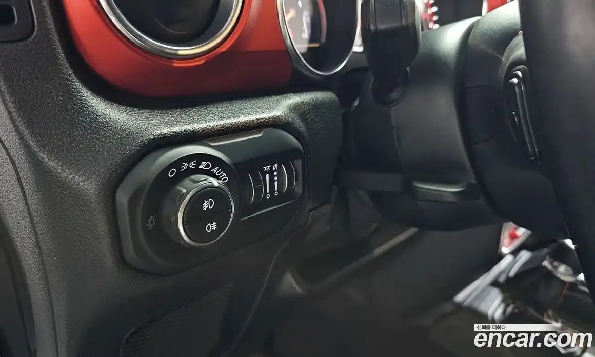 Jeep Wrangler 2019 2.0 автомат (гидро), фото 27