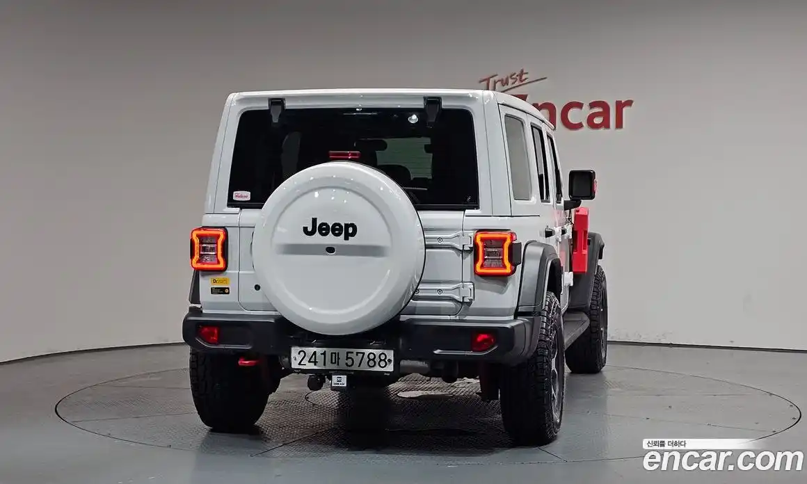 Jeep Wrangler 2019 2.0 автомат (гидро), фото 3