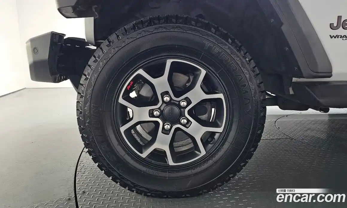 Jeep Wrangler 2019 2.0 автомат (гидро), фото 4