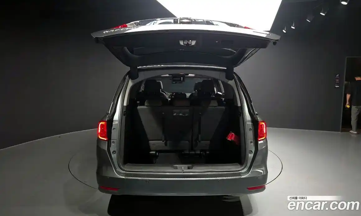 Honda Odyssey 2018 3.5 автомат (гидро), фото 20