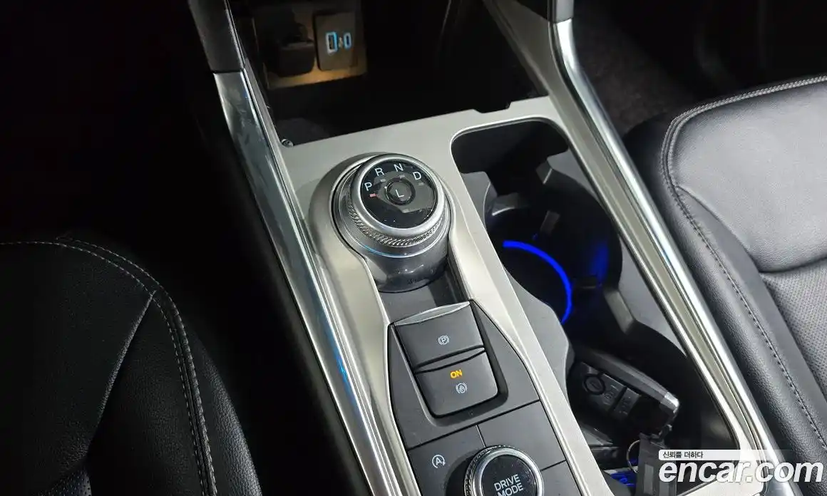 Ford Explorer 2021 2.3 автомат (гидро), фото 12