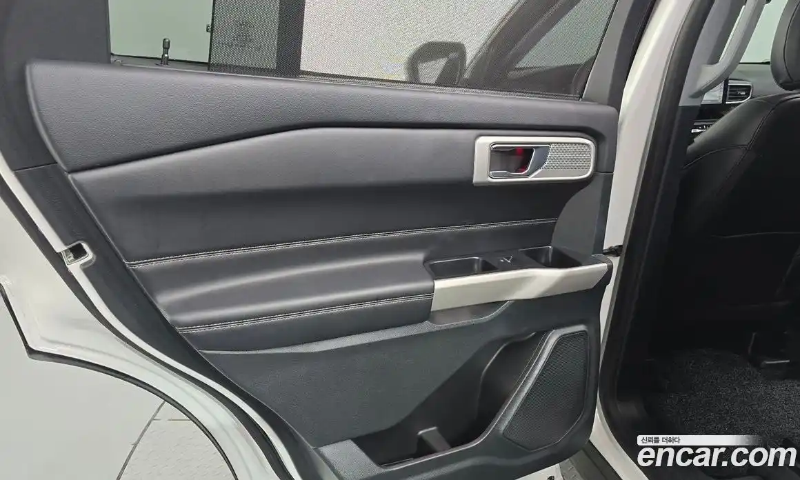Ford Explorer 2021 2.3 автомат (гидро), фото 15