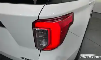 Ford Explorer 2021 2.3 автомат (гидро), миниатюра 9