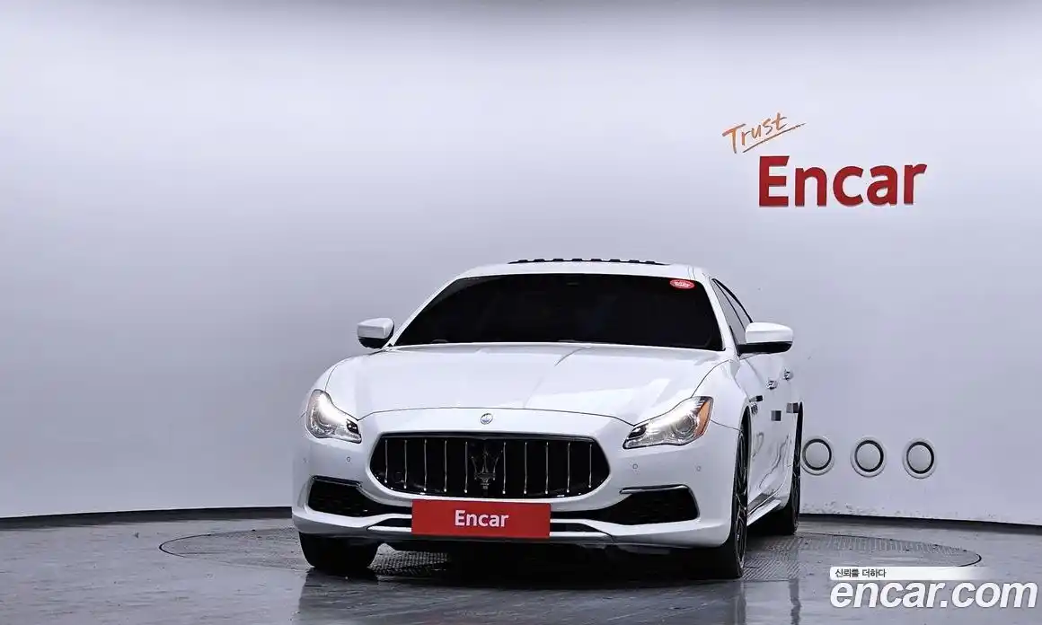 Maserati Quattroporte 2016 3.0 гидро, фото 3