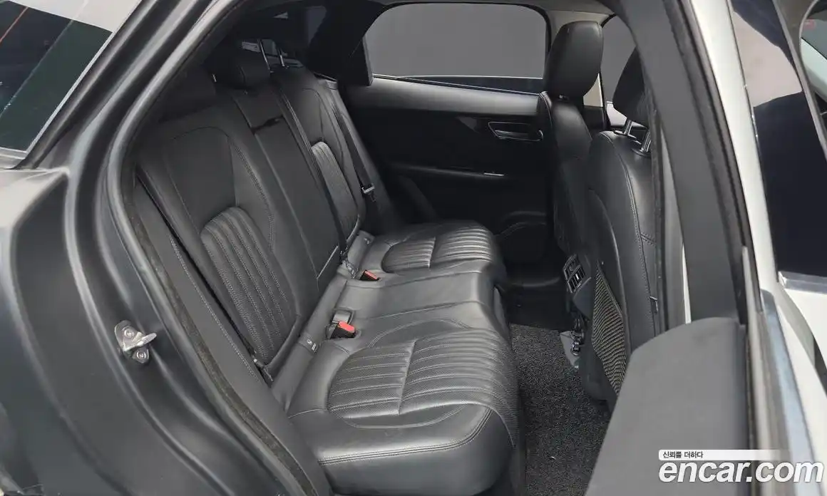 Jaguar F-Pace 2018 2.0 гидро, фото 11