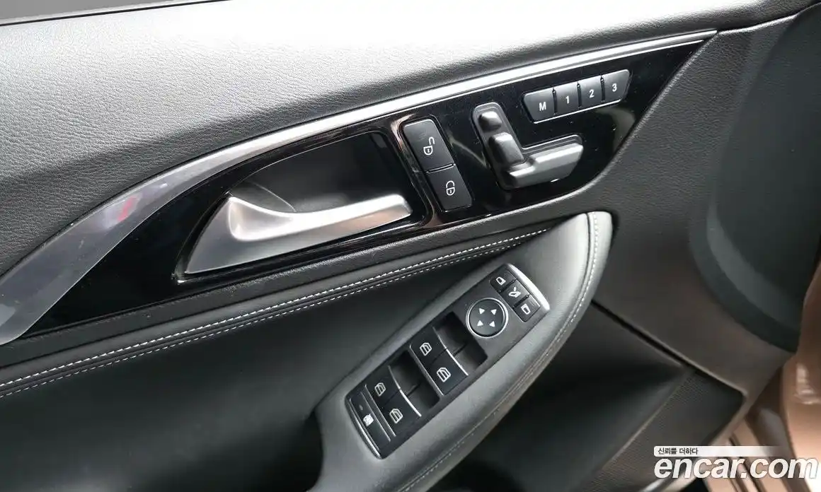 Infiniti Q30 2017 2.0 гидро, фото 27