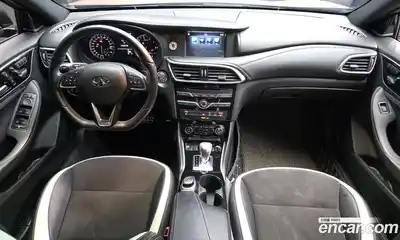 Infiniti Q30 2017 2.0 гидро, миниатюра 10