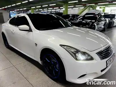 Infiniti G