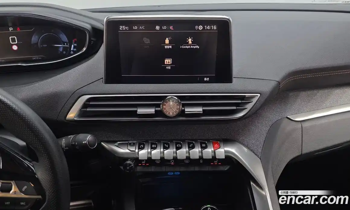 Peugeot 5008 2019 1.5 автомат (гидро), фото 19