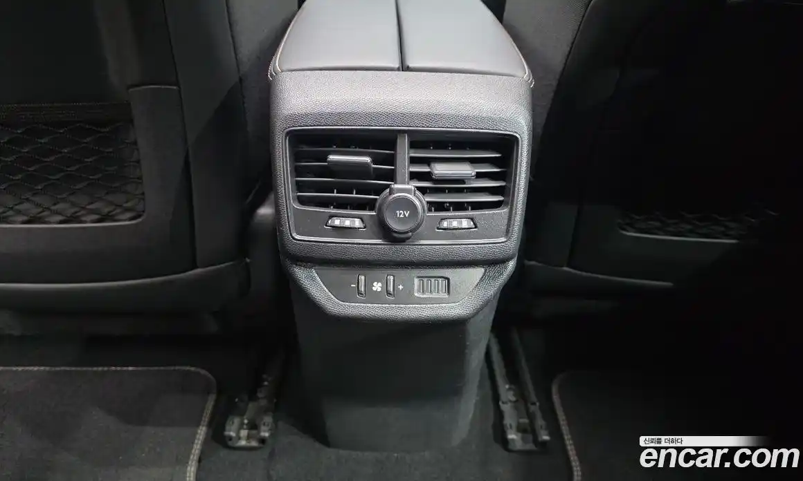 Peugeot 5008 2019 1.5 автомат (гидро), фото 30