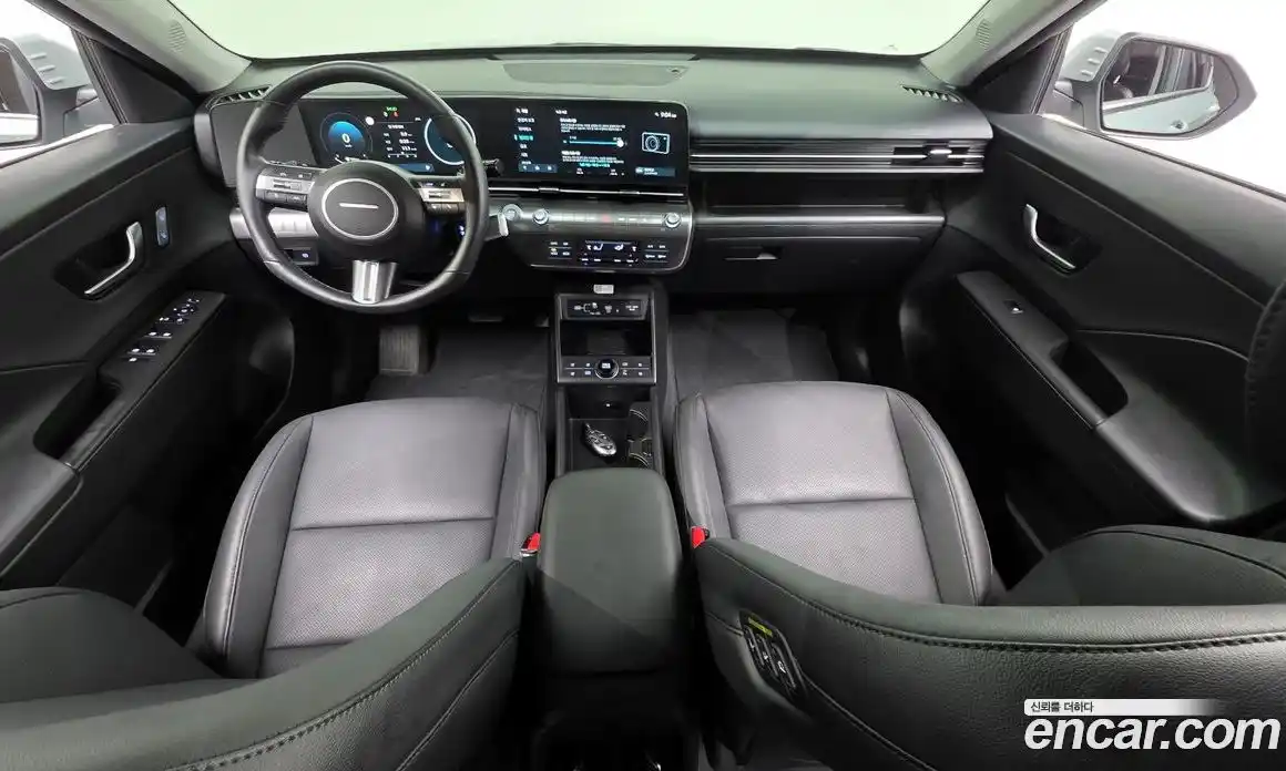 Hyundai Kona 2023 1.6 автомат (гидро), фото 7