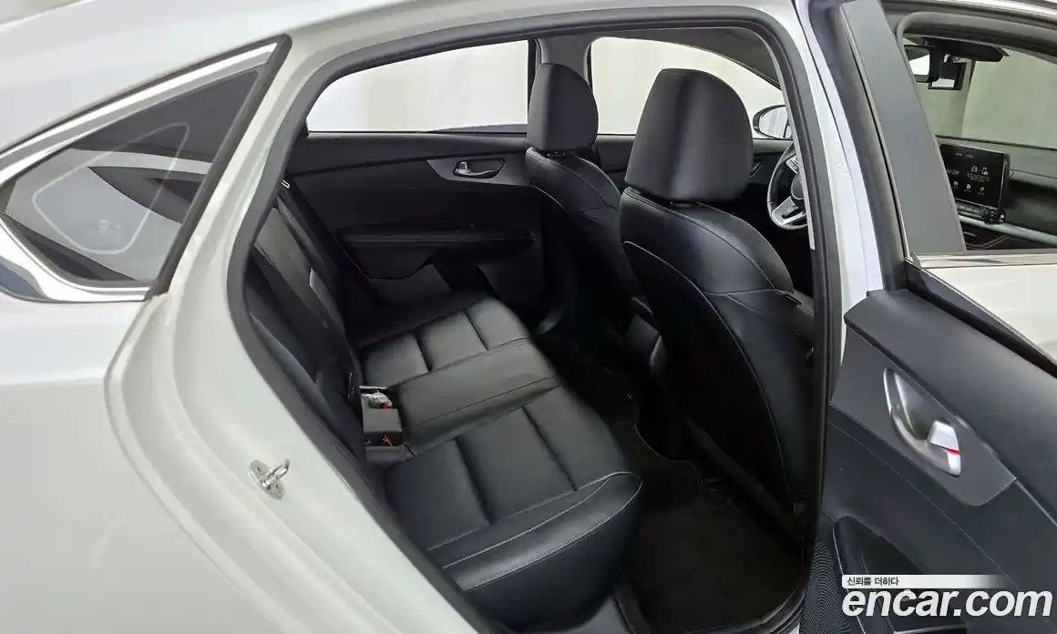 Kia K3 2019 1.6 автомат (гидро), фото 12