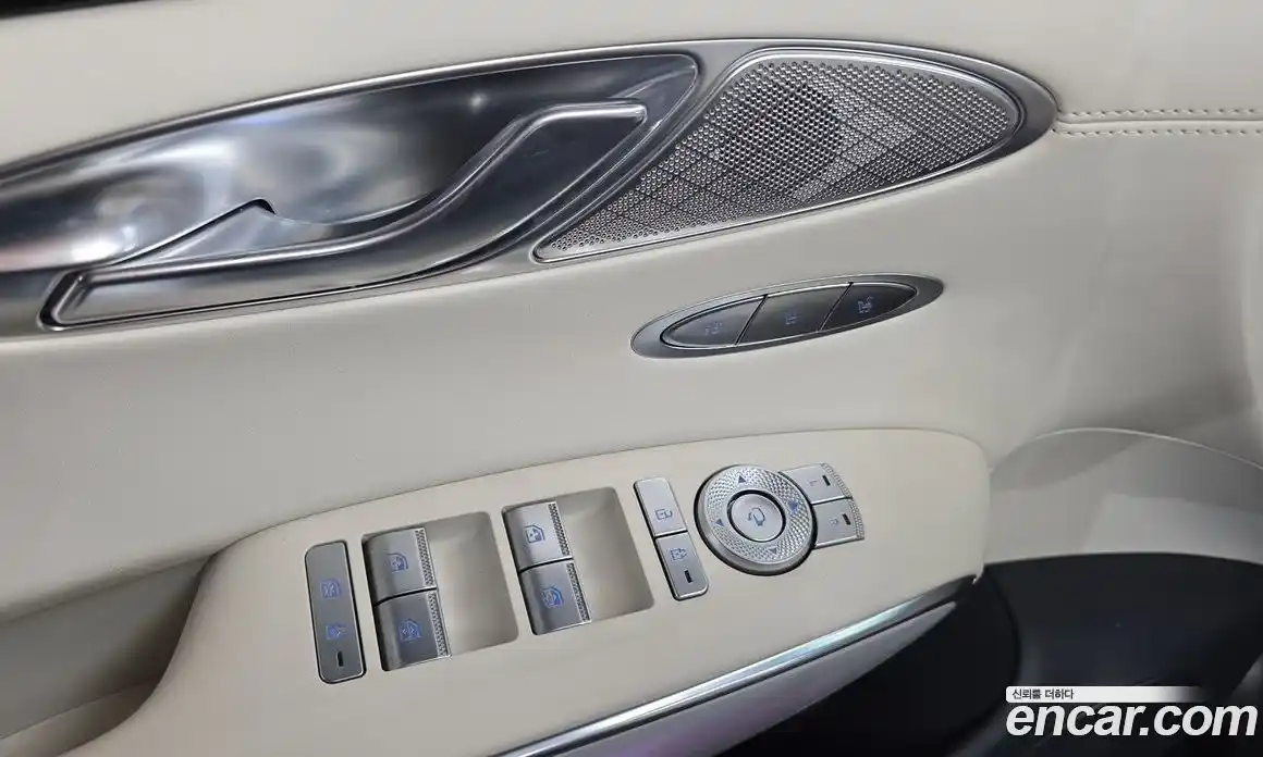 Genesis GV70 2022 автомат (гидро), фото 32
