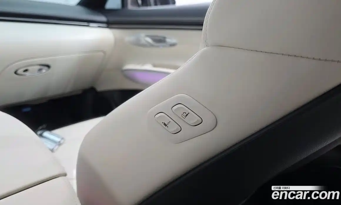 Genesis GV70 2022 автомат (гидро), фото 33