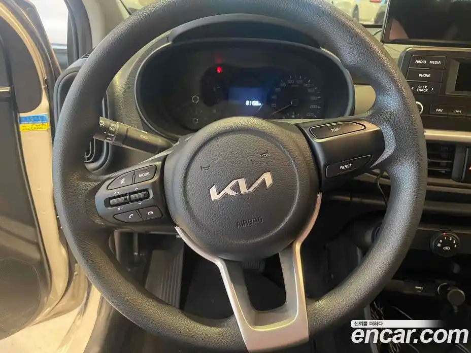 Kia Morning 2022 1.0 автомат (гидро), фото 17