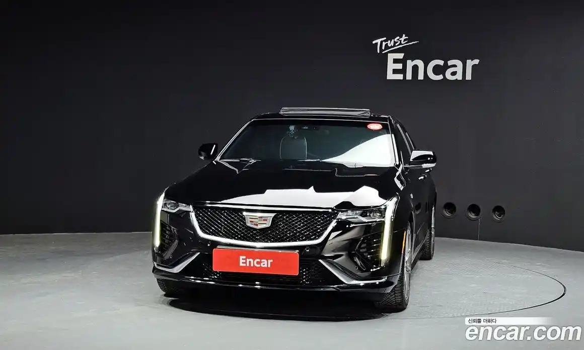 Cadillac CT4 2020 2.0 гидро, фото 3