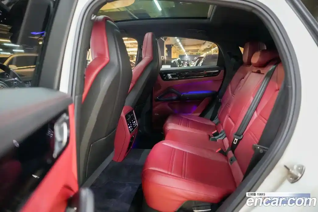 Porsche Cayenne 2020 3.0 автомат (гидро), фото 6
