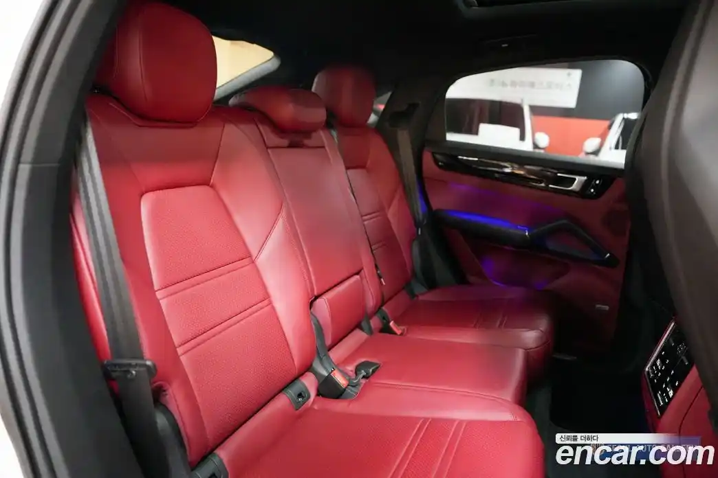 Porsche Cayenne 2020 3.0 автомат (гидро), фото 7