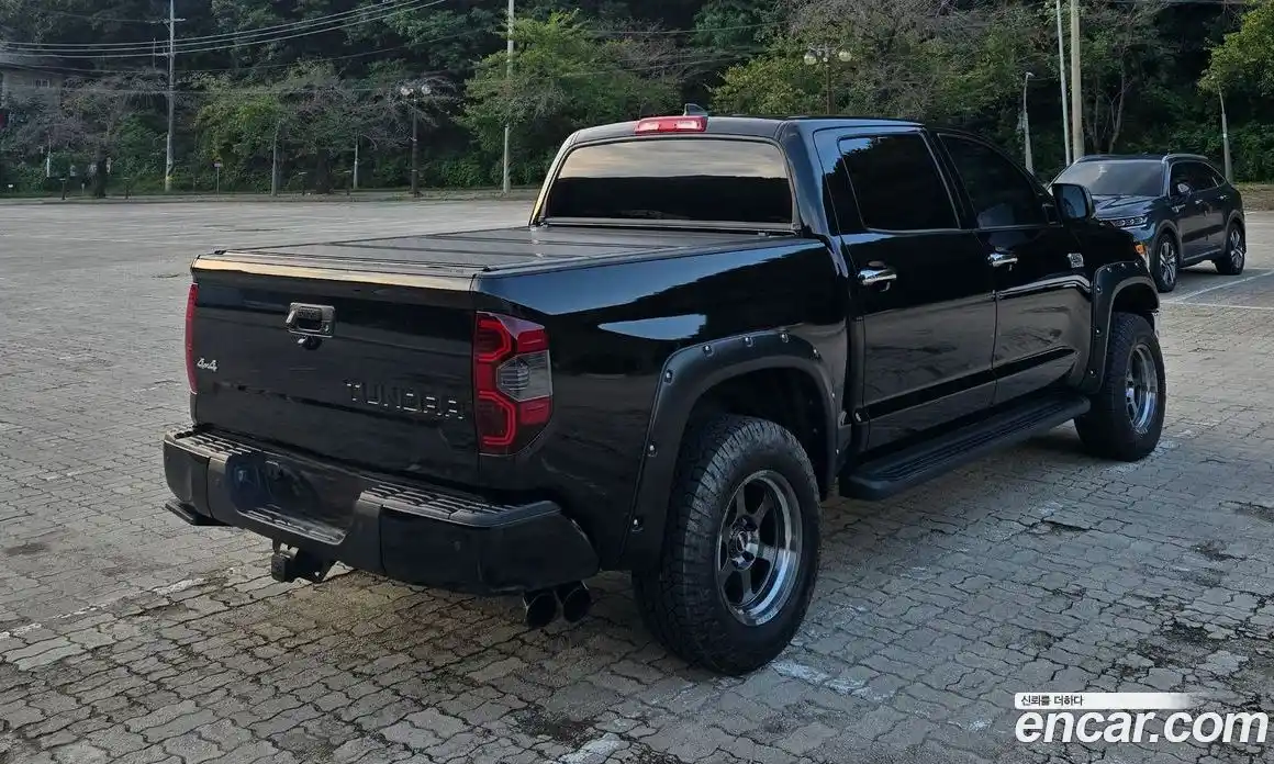 Toyota Tundra 2021 5.7 гидро, фото 4