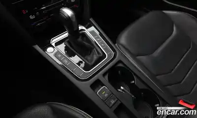 Volkswagen Arteon 2022 2.0 автомат (гидро), миниатюра 12