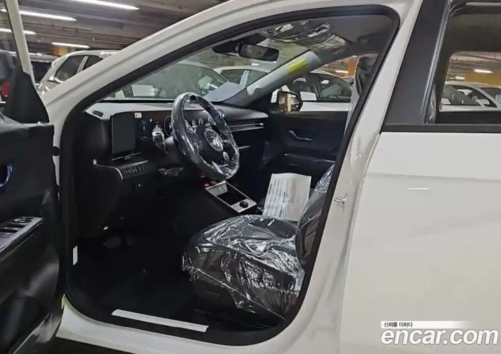 Hyundai Kona 2026 1.6 автомат (гидро), фото 4