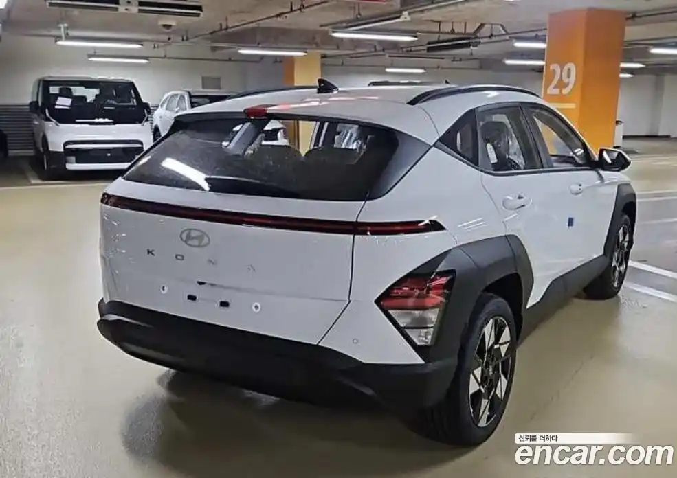 Hyundai Kona 2026 1.6 автомат (гидро), фото 6