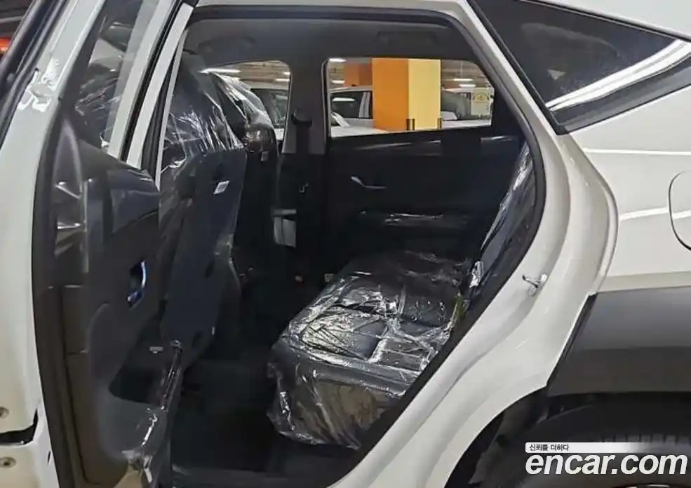 Hyundai Kona 2026 1.6 автомат (гидро), фото 10
