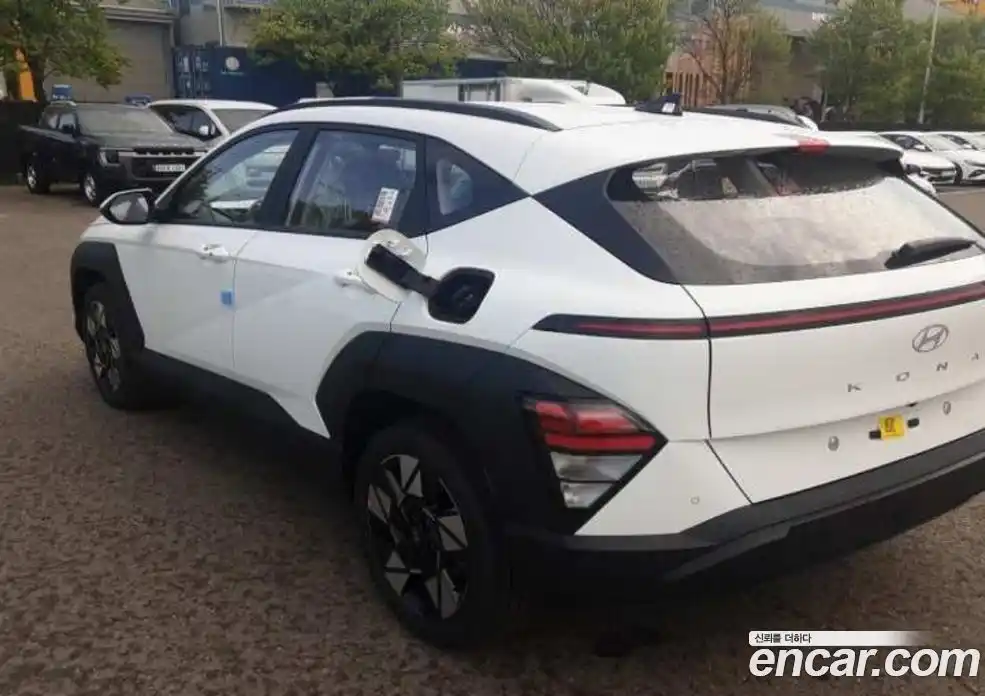 Hyundai Kona 2026 1.6 автомат (гидро), фото 9