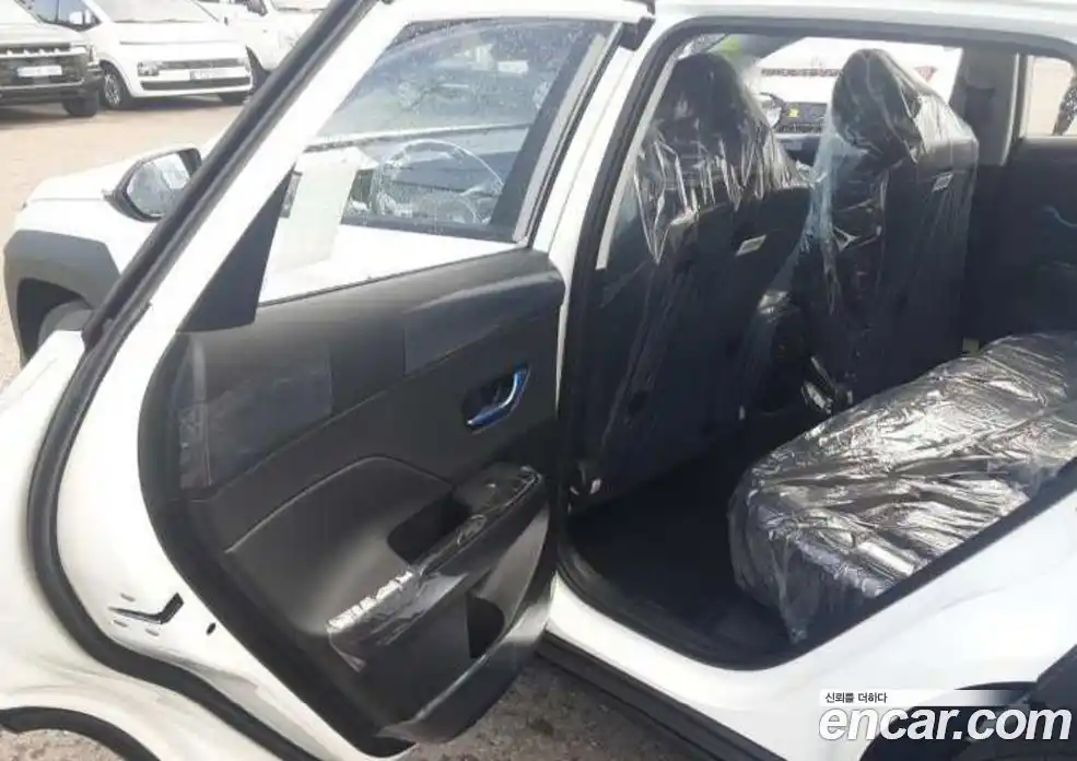 Hyundai Kona 2026 1.6 автомат (гидро), фото 10
