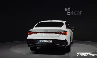 Hyundai Avante 2024 1.6 автомат (гидро), миниатюра 4