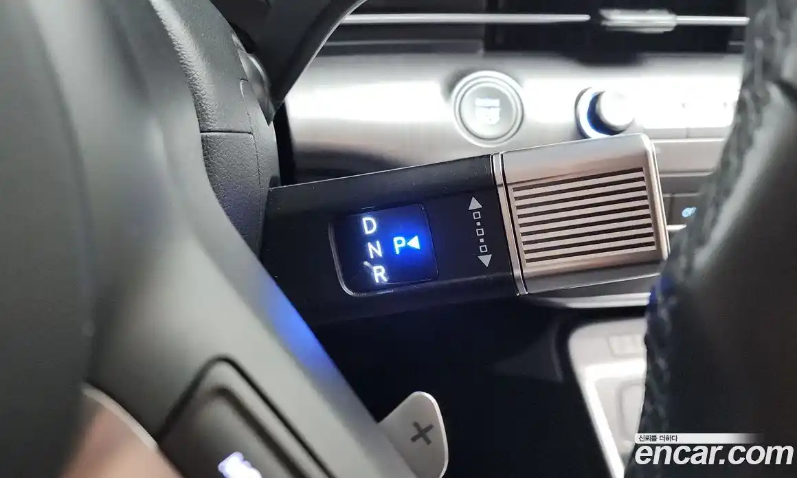 Hyundai Kona 2023 1.6 автомат (гидро), фото 11