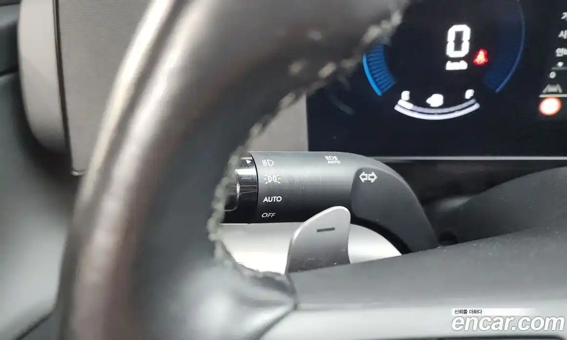 Hyundai Kona 2023 1.6 автомат (гидро), фото 26