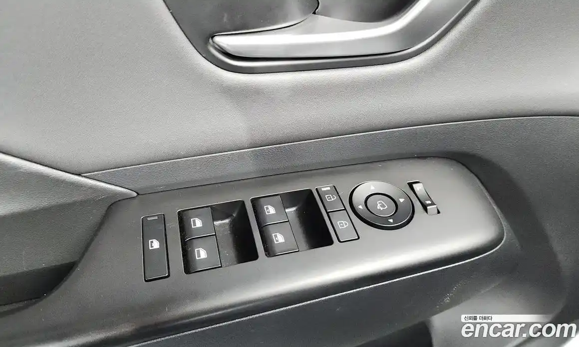 Hyundai Kona 2023 1.6 автомат (гидро), фото 27