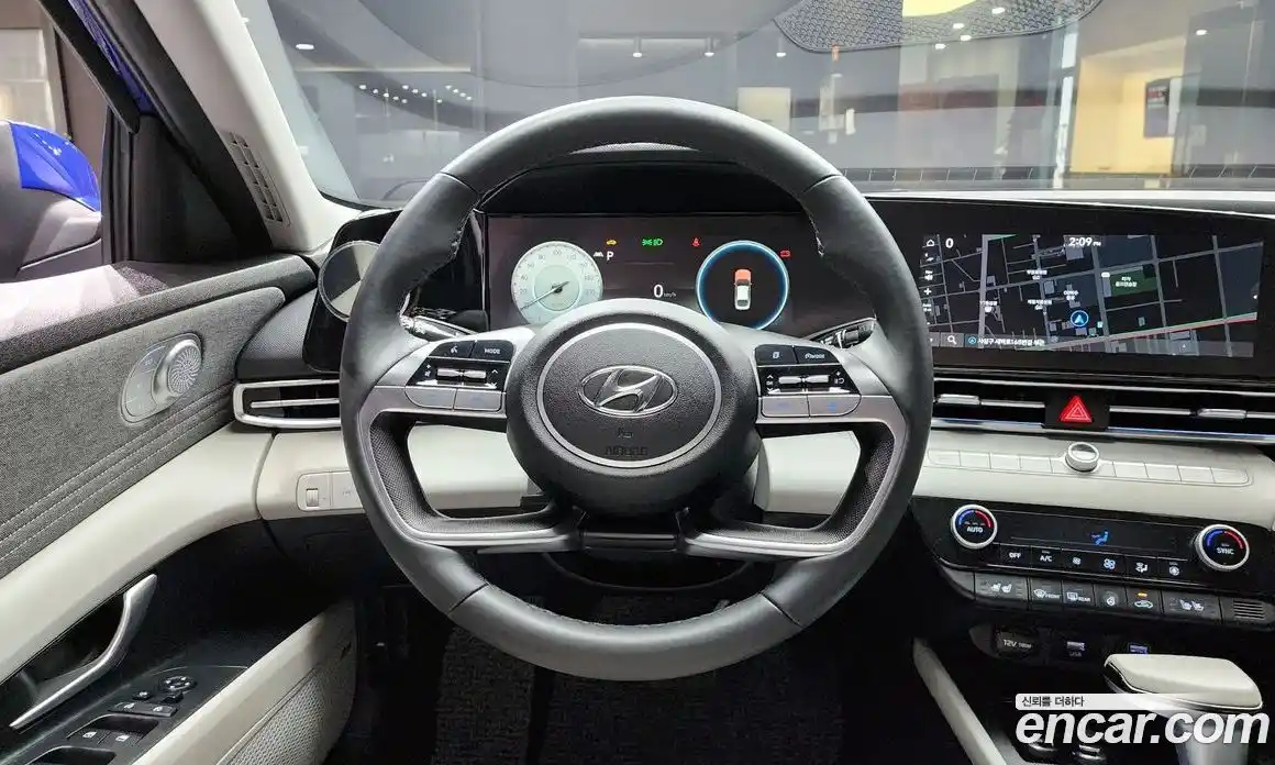 Hyundai Avante 2020 1.6 автомат (гидро), фото 14
