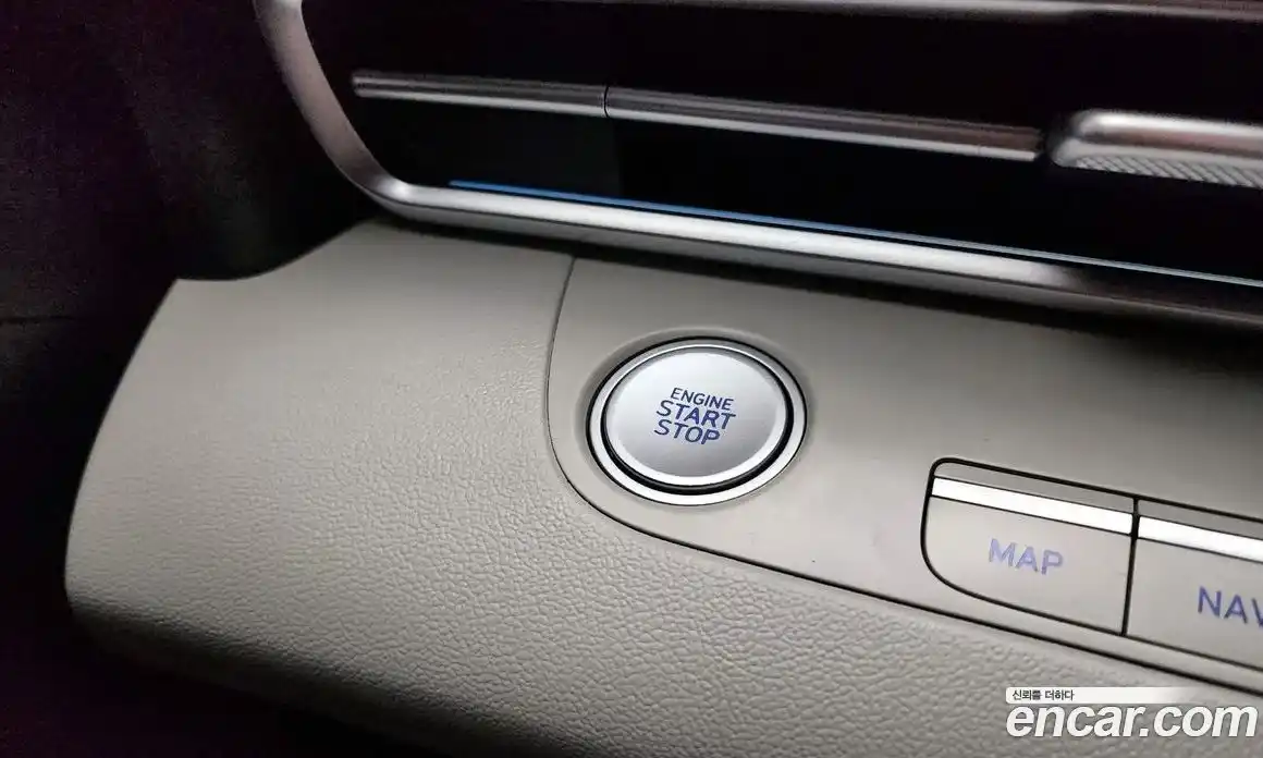 Hyundai Avante 2020 1.6 автомат (гидро), фото 17