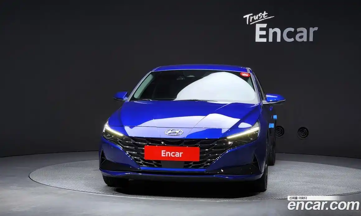 Hyundai Avante 2020 1.6 автомат (гидро), фото 3