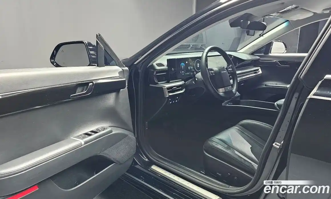 Hyundai Grandeur 2023 1.6 автомат (гидро), фото 10