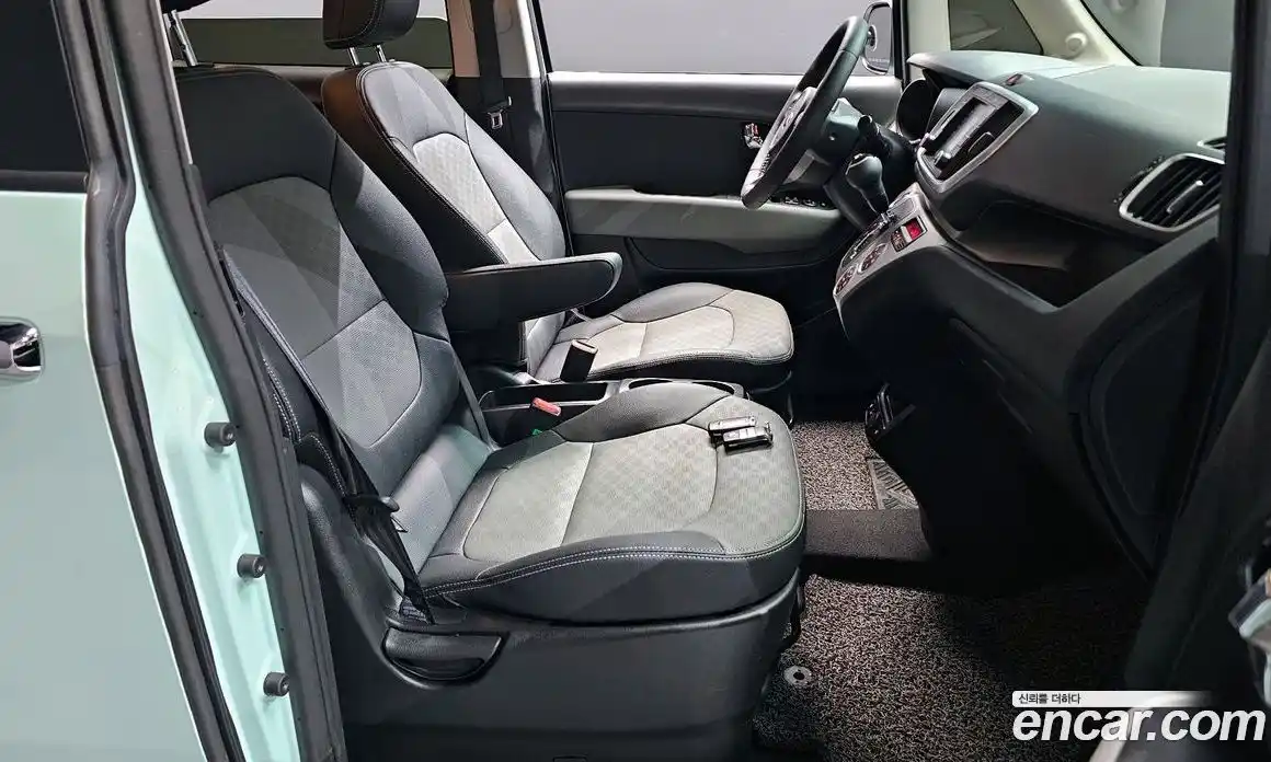 Kia Ray 2019 1.0 автомат (гидро), фото 17