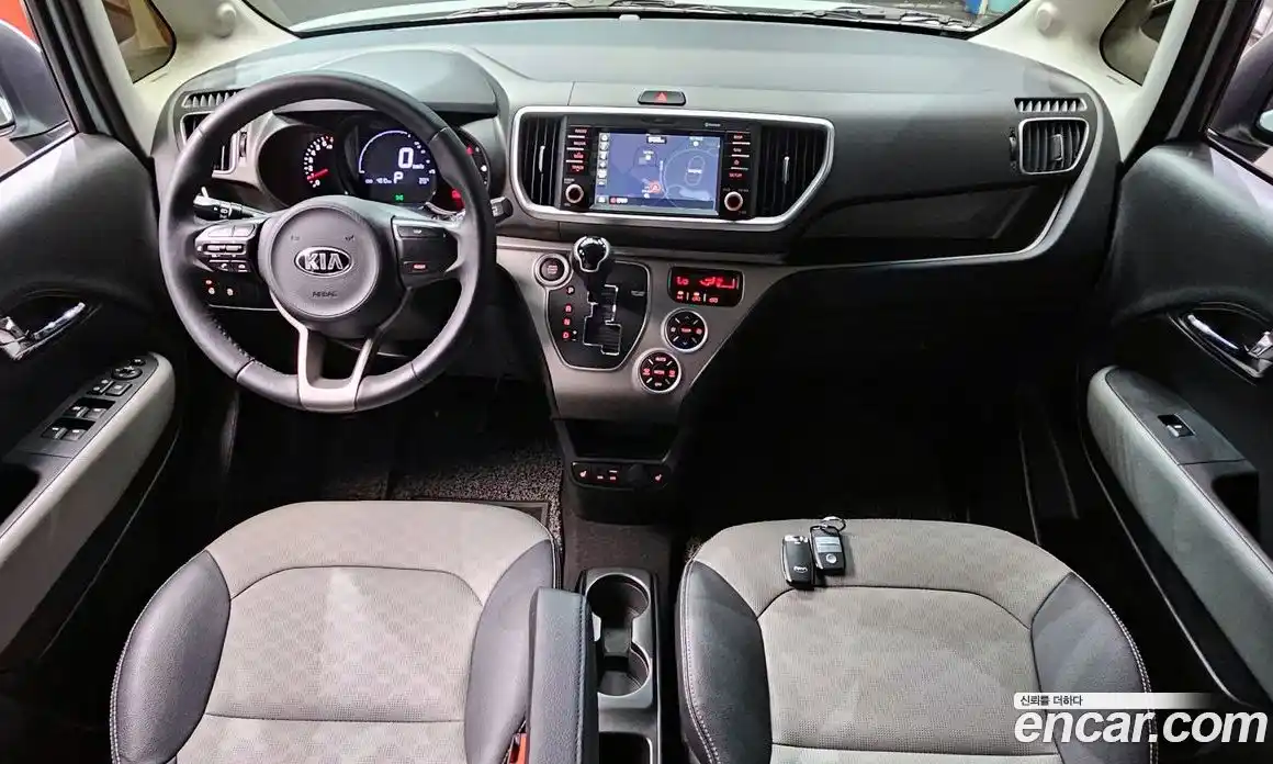 Kia Ray 2019 1.0 автомат (гидро), фото 10