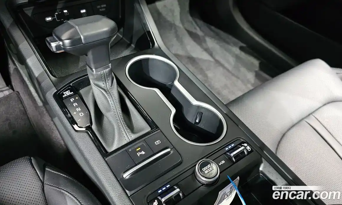 Kia K5 (Optima) 2025 2.0 автомат (гидро), фото 9