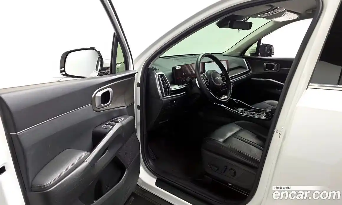 Kia Sorento 2023 2.5 автомат (гидро), фото 13