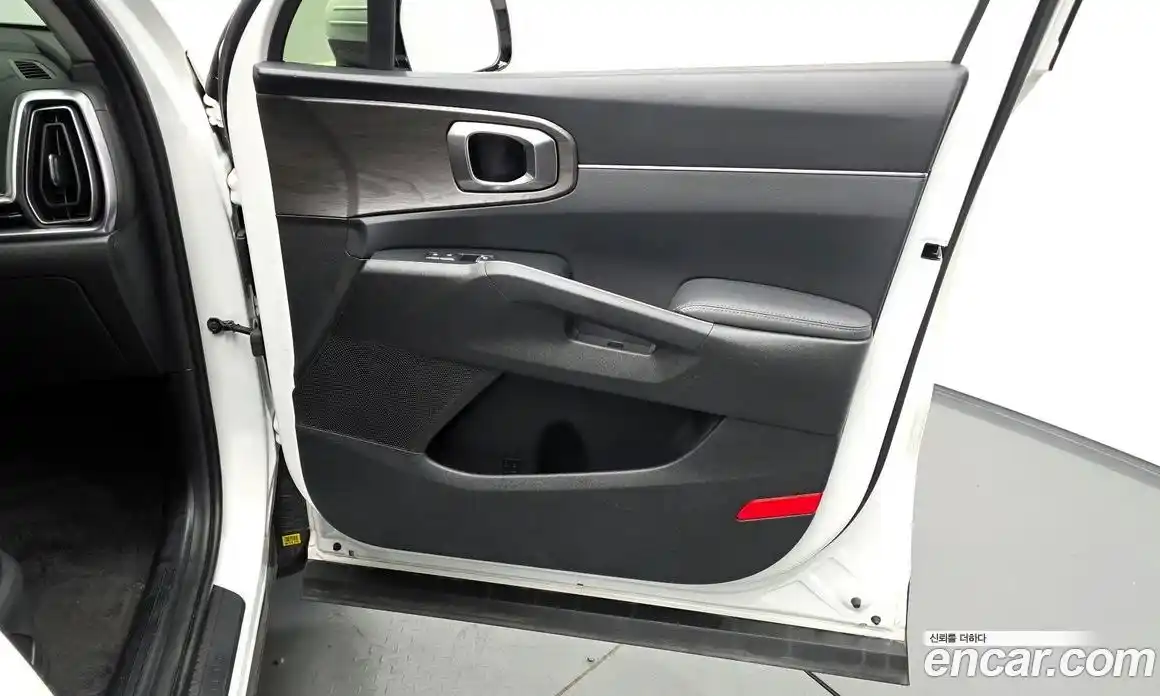 Kia Sorento 2023 2.5 автомат (гидро), фото 15