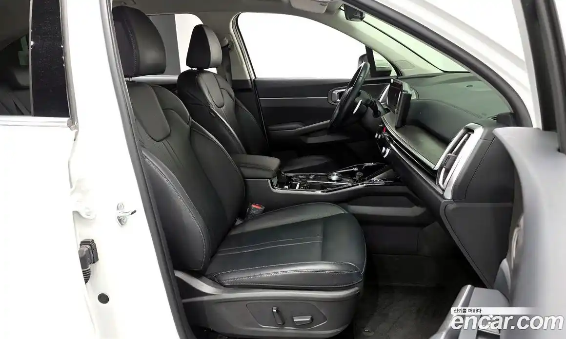 Kia Sorento 2023 2.5 автомат (гидро), фото 16