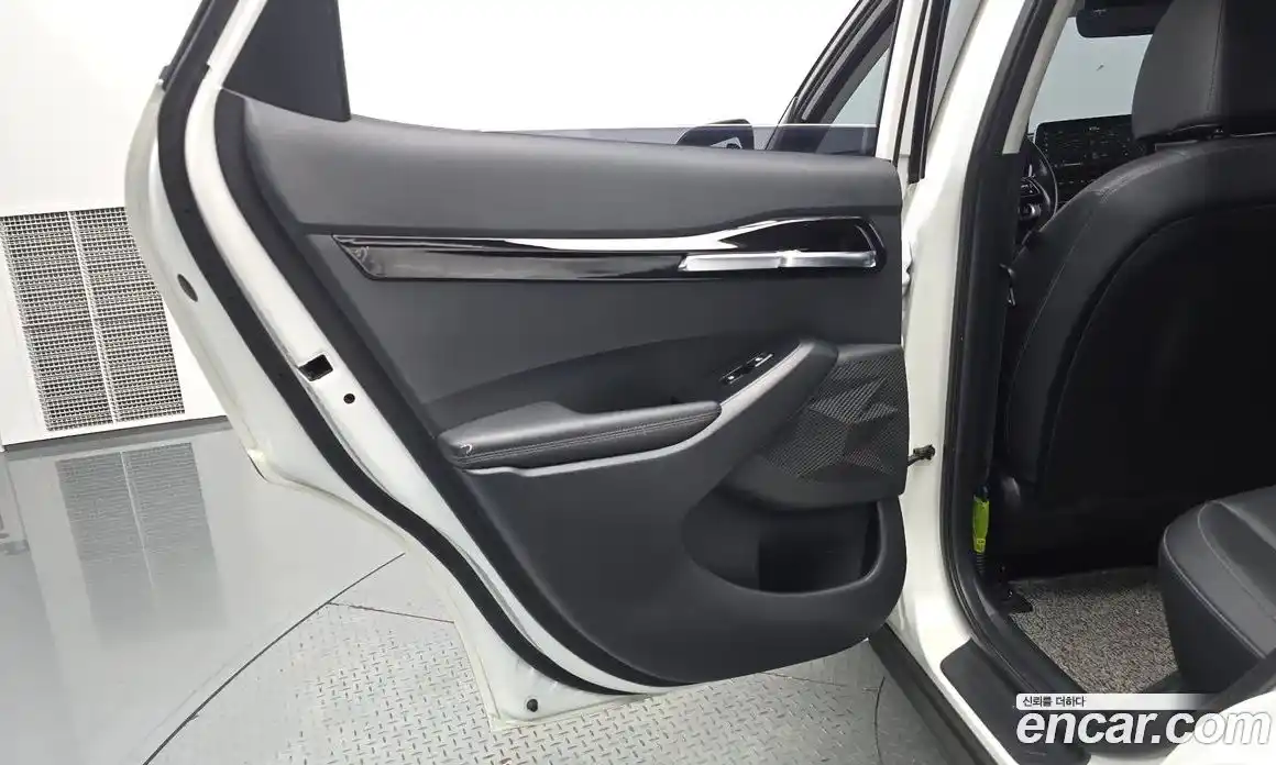 Kia Seltos 2021 1.6 автомат (гидро), фото 14