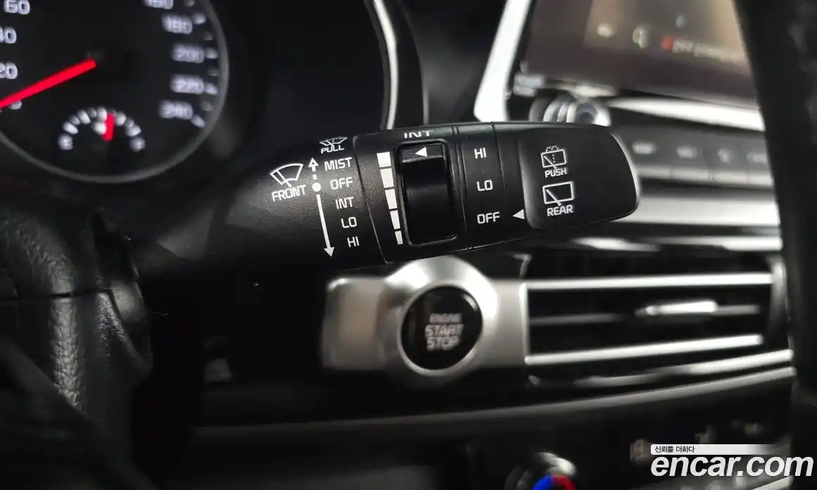 Kia Seltos 2021 1.6 автомат (гидро), фото 30